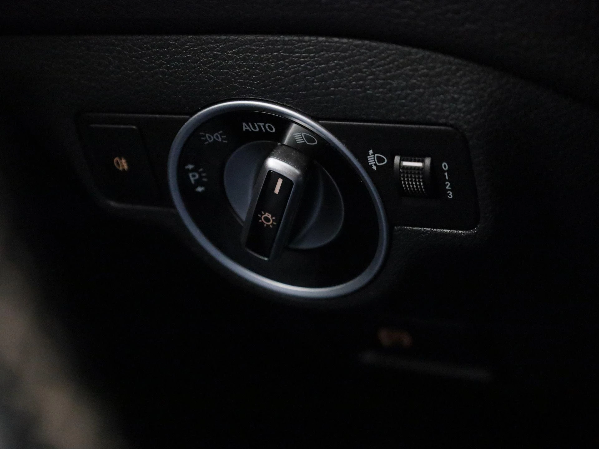 Mercedes-Benz CLA Shooting Brake 180 Ambition