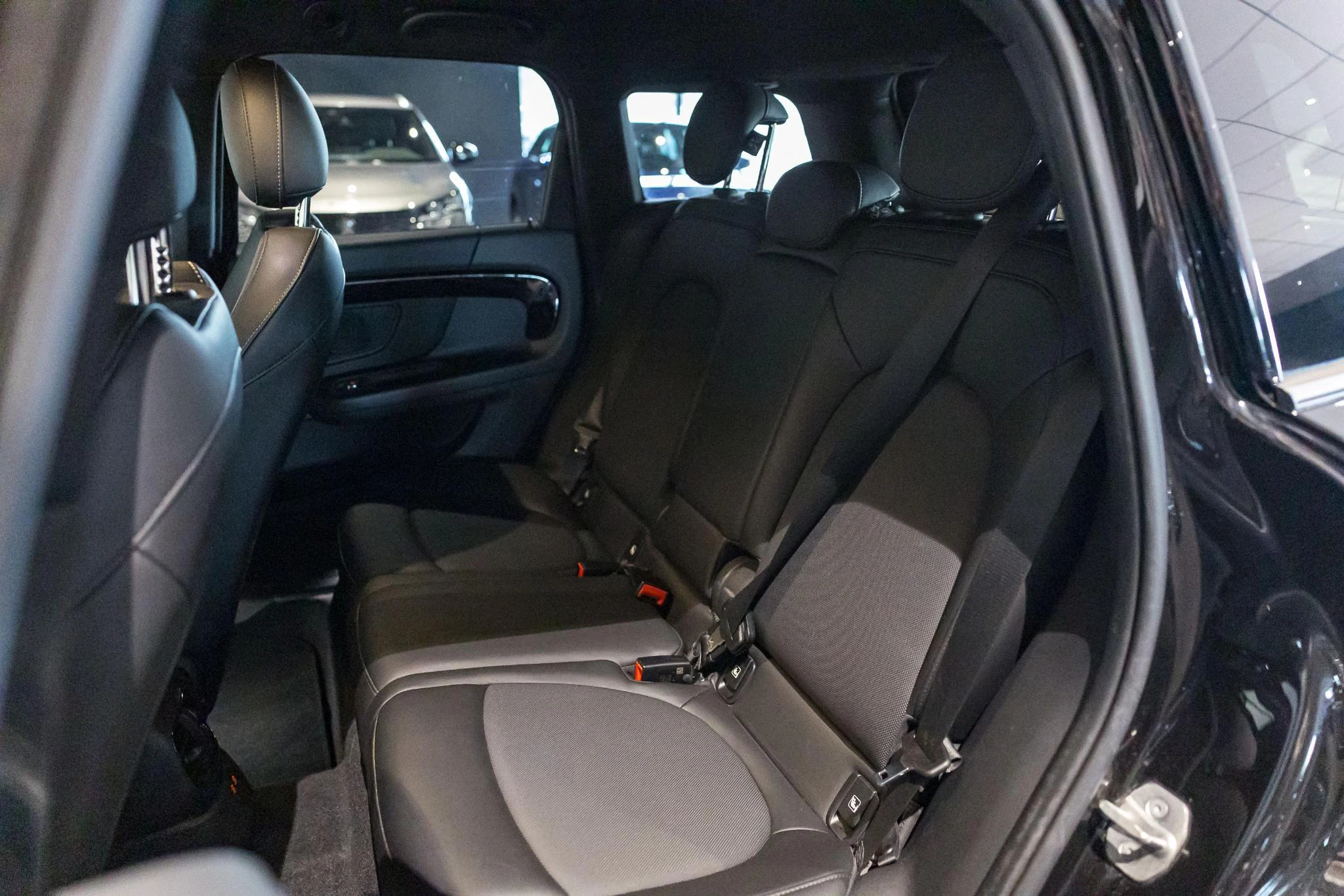 MINI-Countryman-image-16