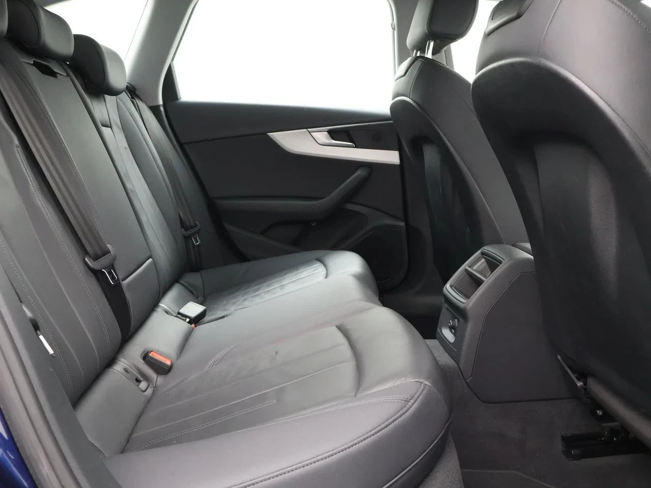 Audi-A4-image-10