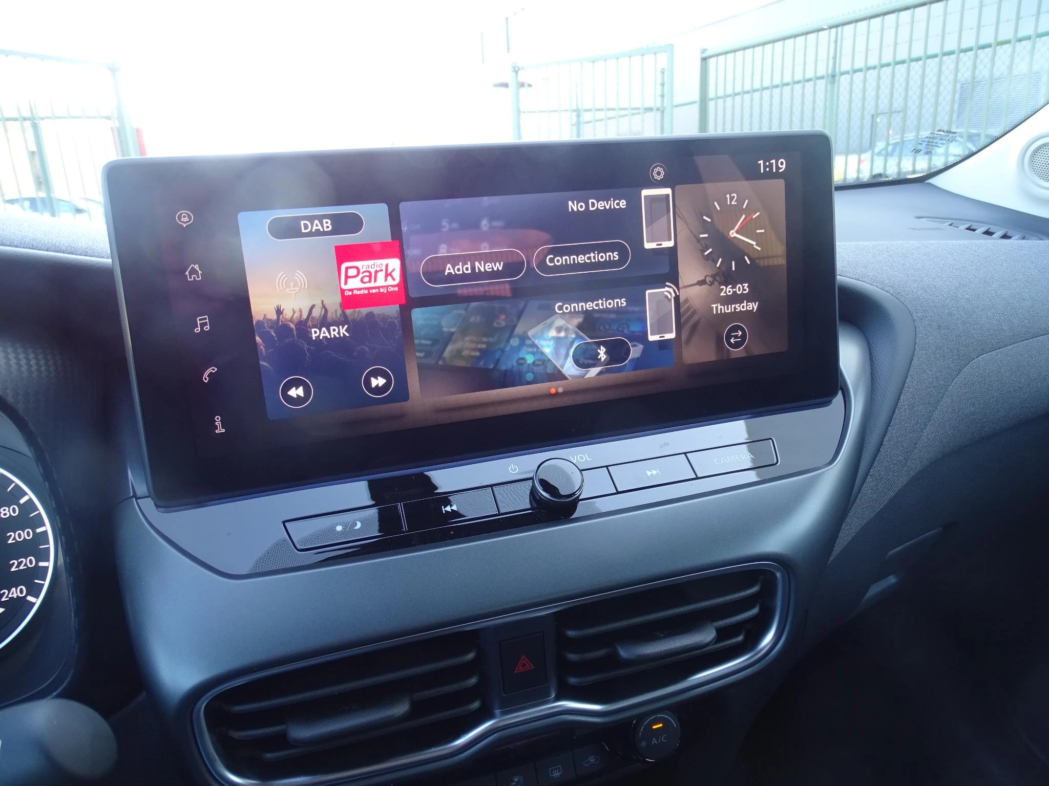 Nissan Juke 1.0 DIG-T Acenta automaat