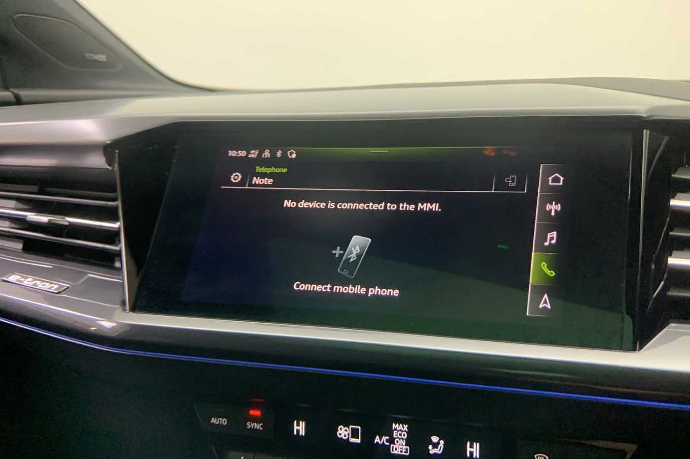 Audi-Q4 e-tron-image-14