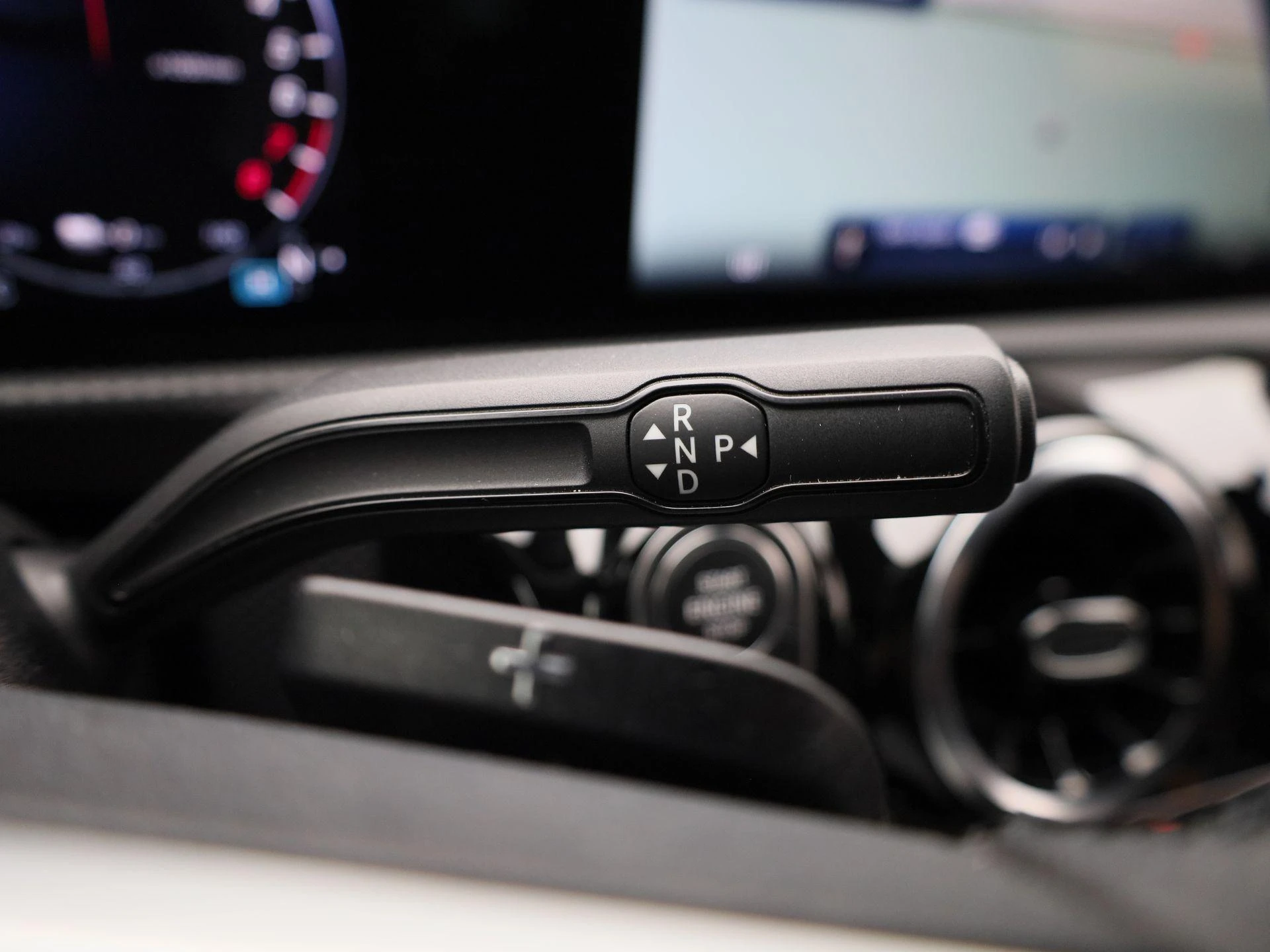 Mercedes-Benz-A-Klasse-image-19