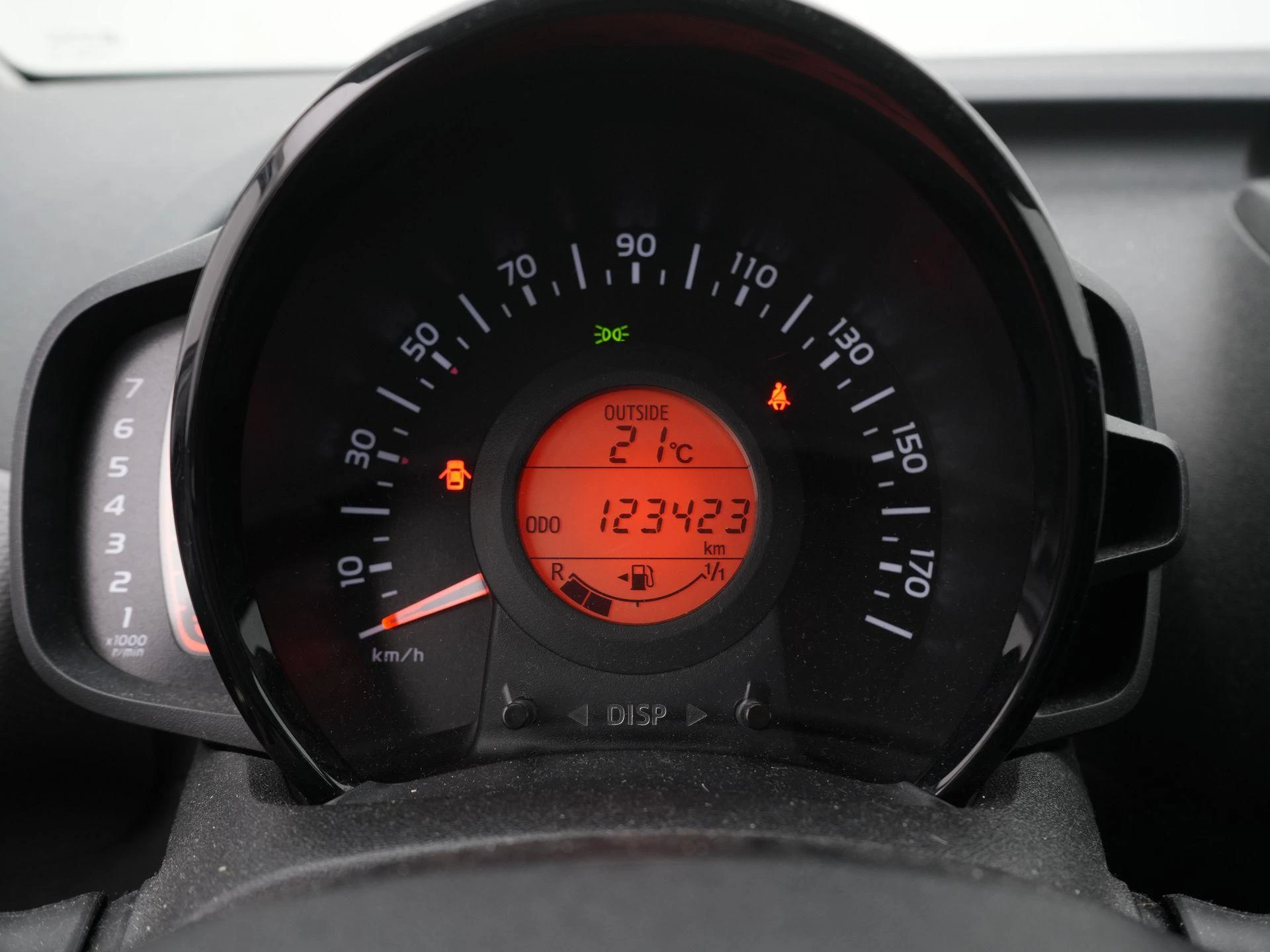 Peugeot-108-image-18