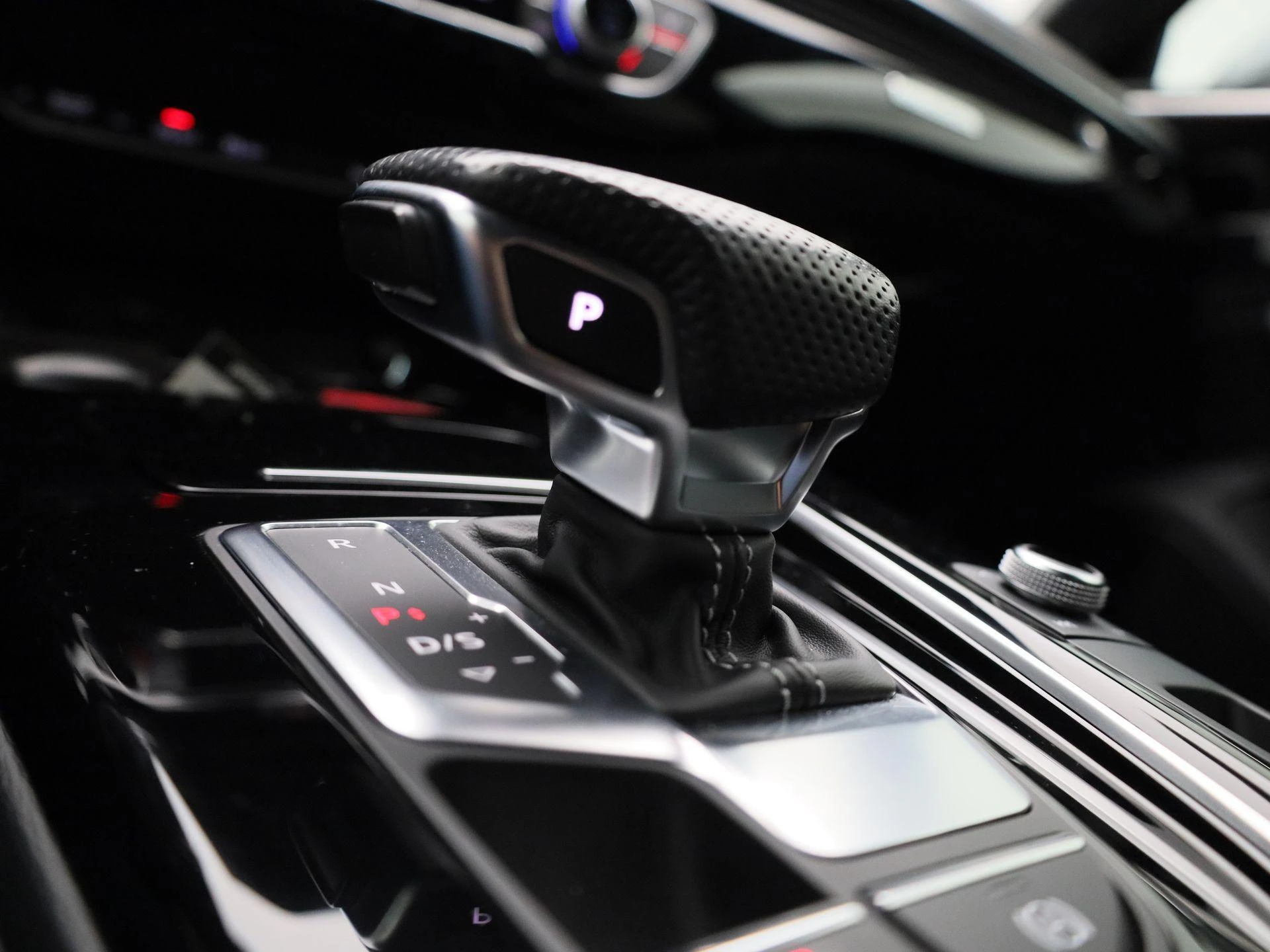 Audi-A4-image-28