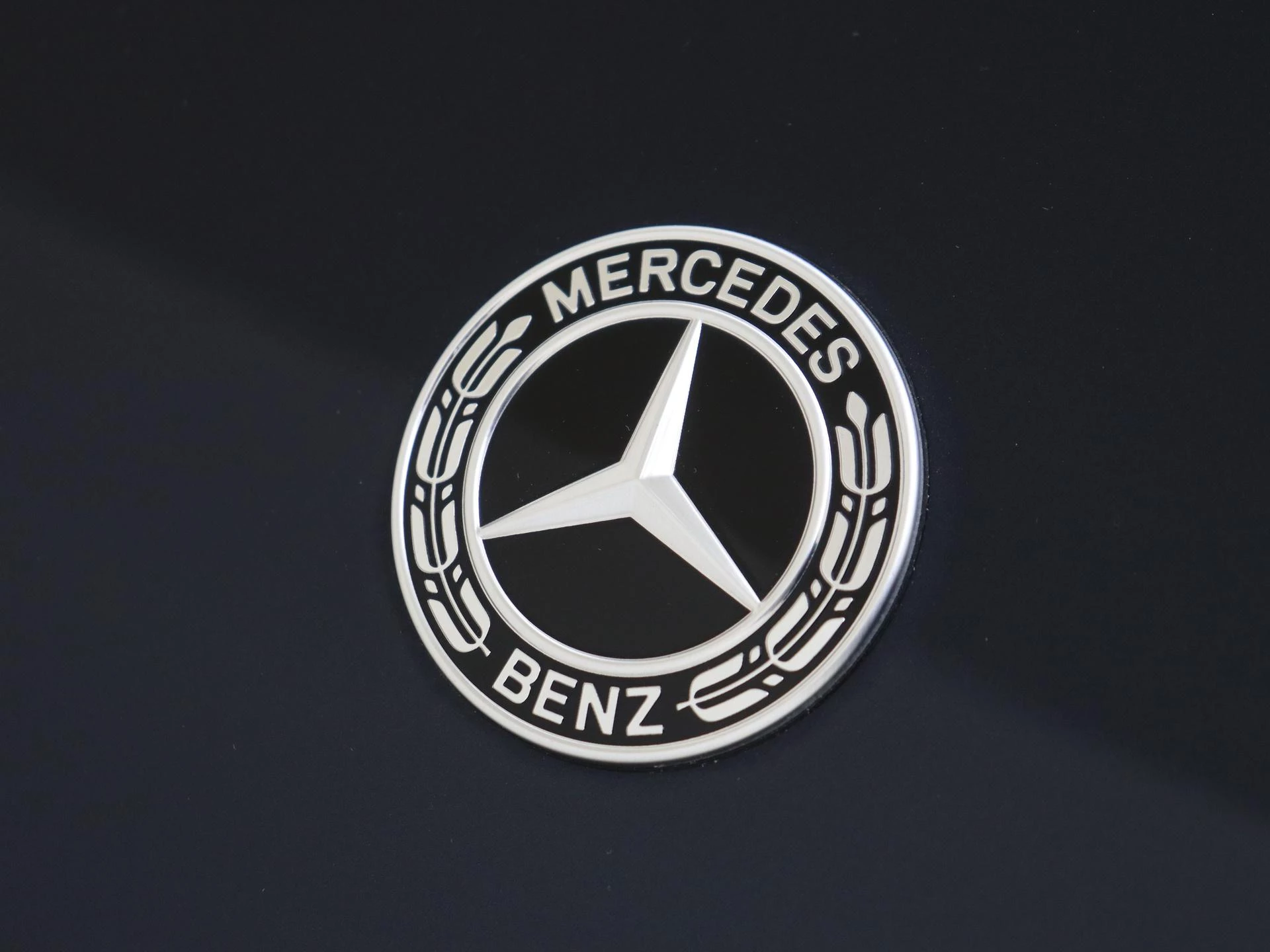 Mercedes-Benz-E-Klasse-image-33