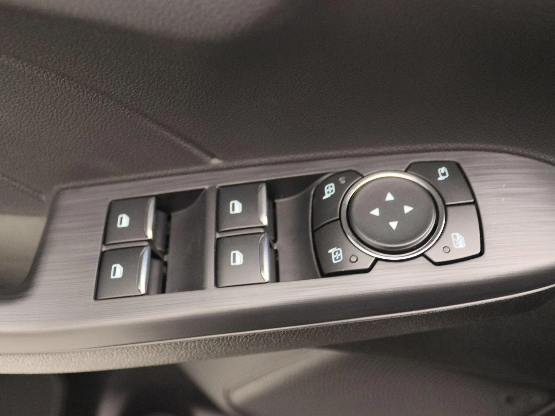 Ford-Kuga-image-22