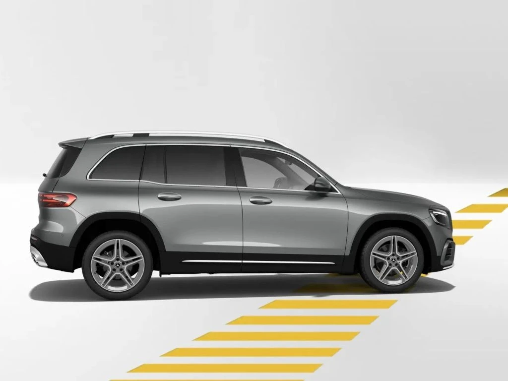 Mercedes-Benz-GLB 200-image-7