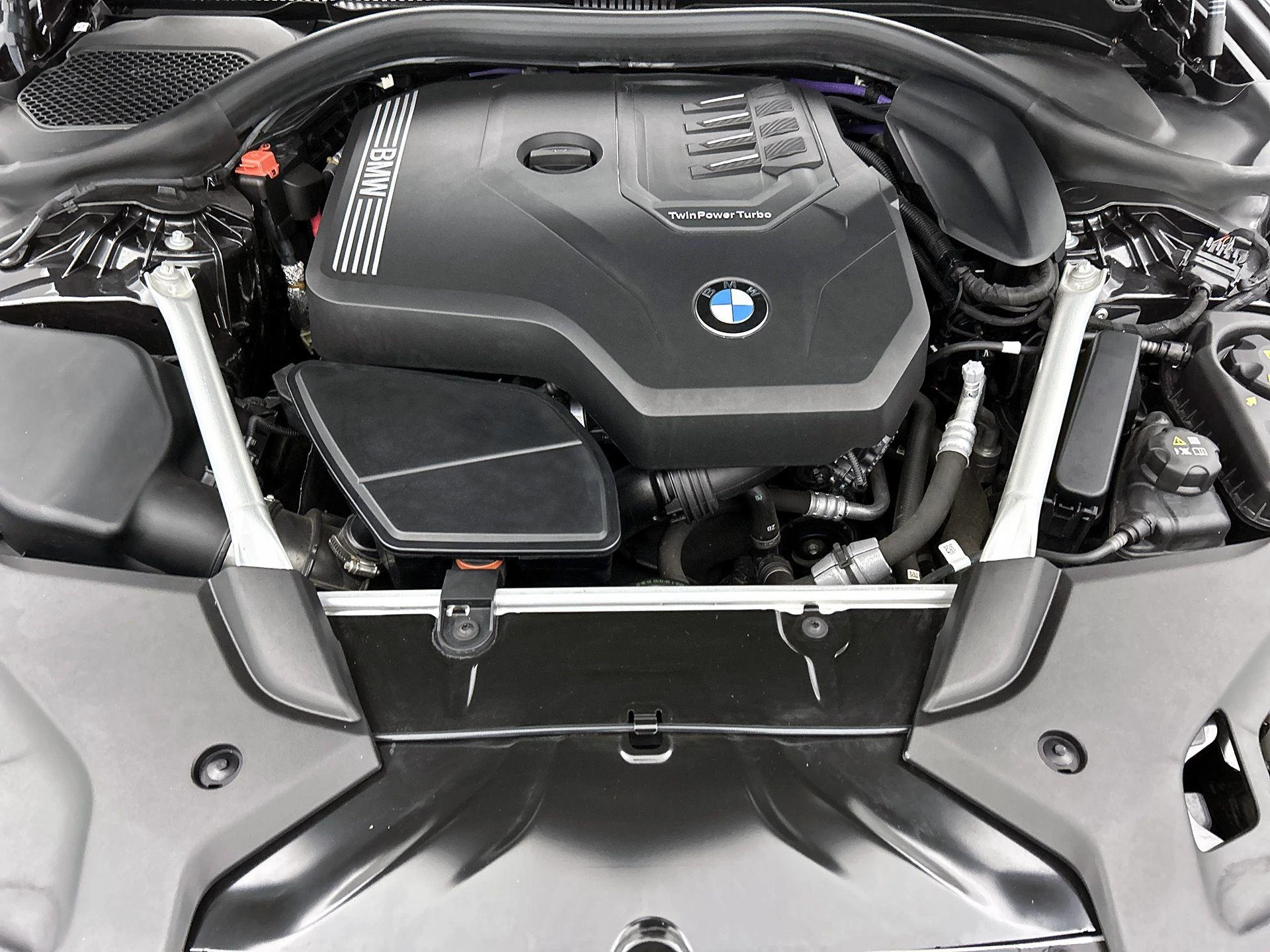 BMW-5 Serie-image-37