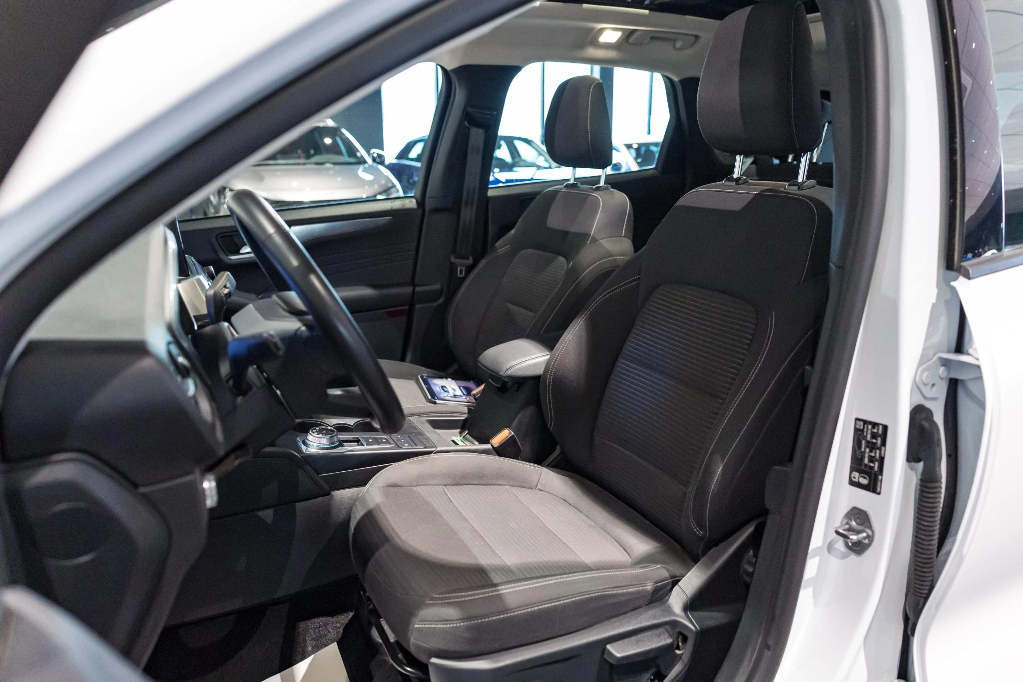 Ford-Kuga-image-21