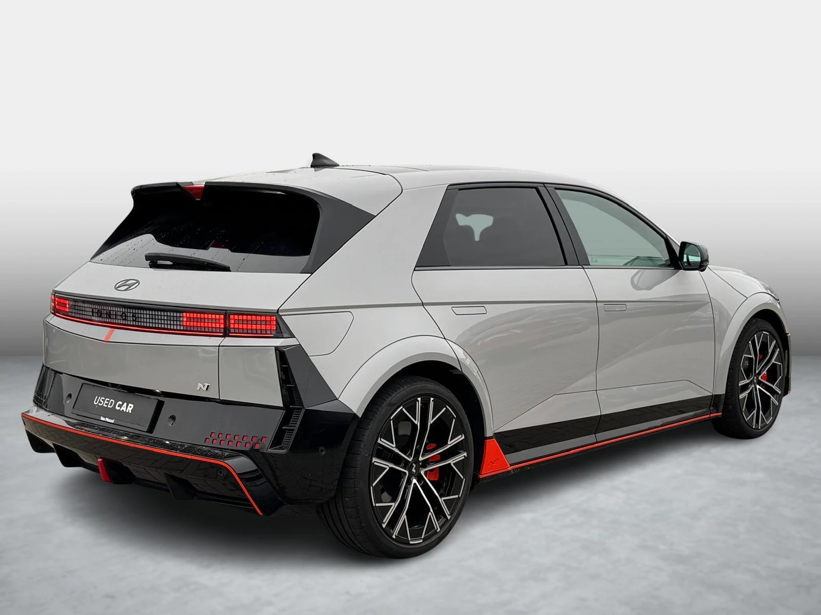 Hyundai-IONIQ 5-image-5