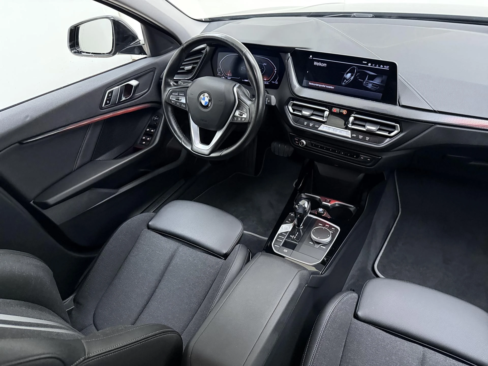 BMW-1 Serie-image-11