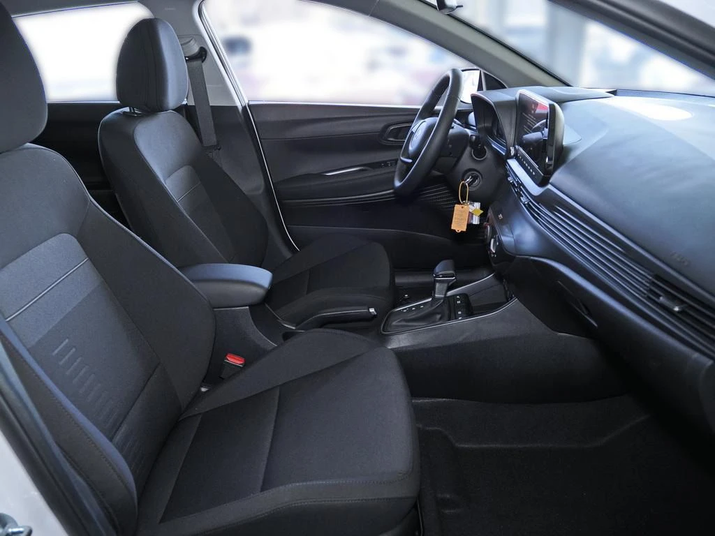 Hyundai-Bayon-image-11