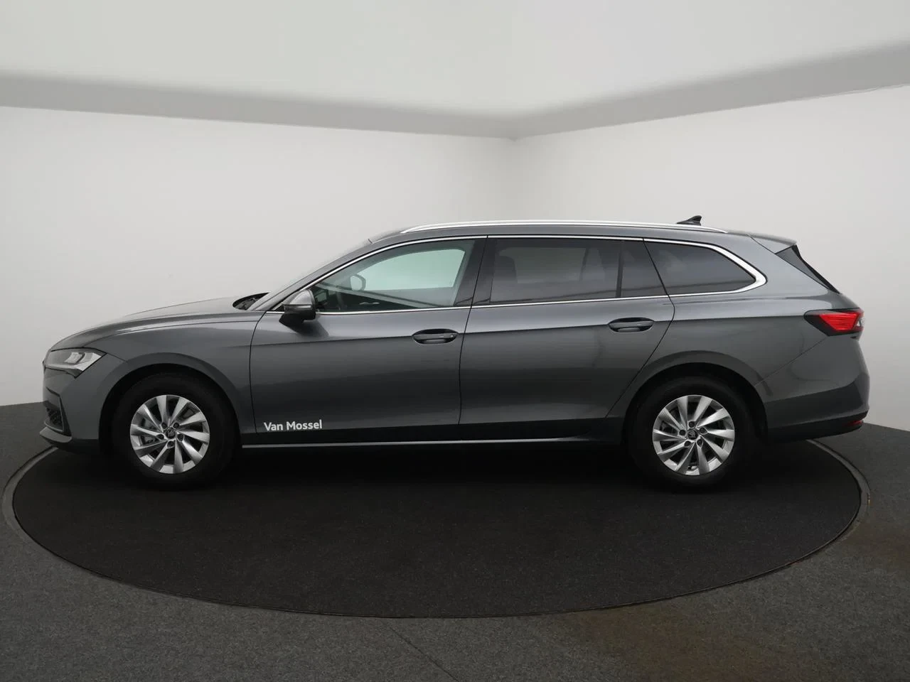 Škoda Superb Combi 1.5 TSI ACT MHEV Family DSG *DEMO*