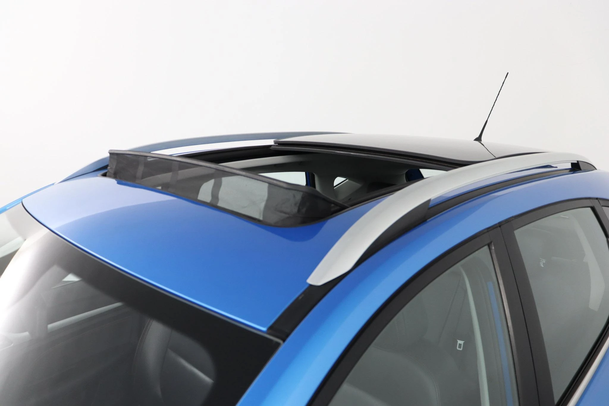 MG ZS EV Long Range Luxury 70 kWh