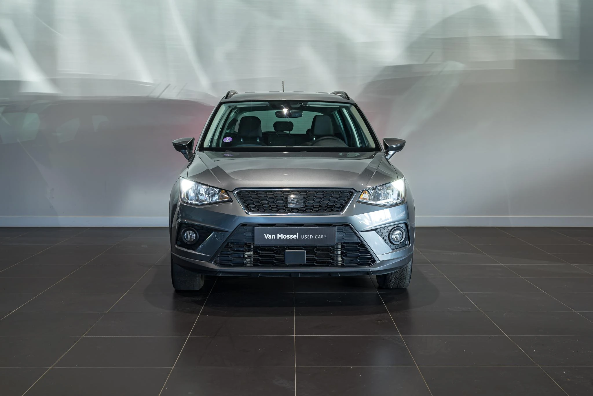 SEAT-Arona-image-1