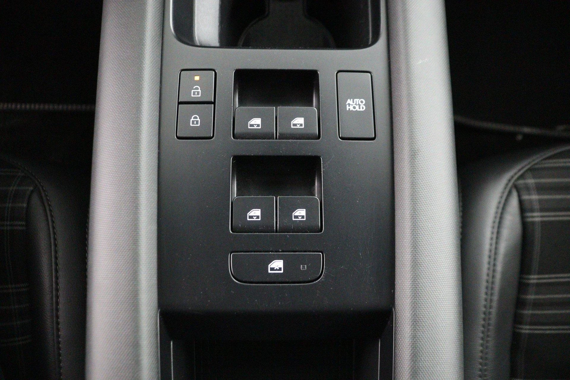 Hyundai-IONIQ 6-image-72