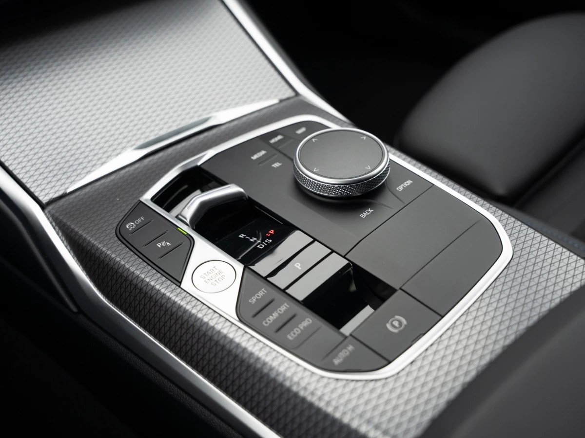 BMW-3er Reihe-image-13