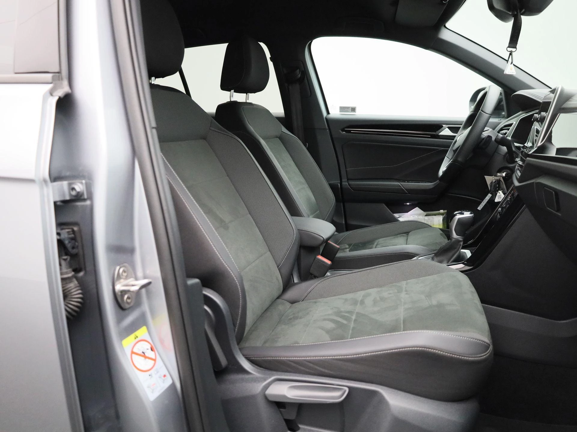 Volkswagen T-Roc 1.5 TSI R-Line 150 PK