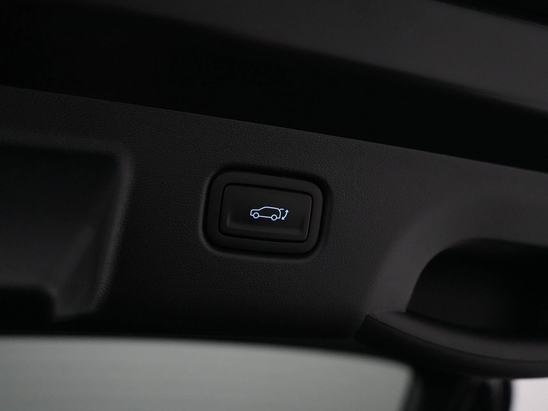 Hyundai-Kona-image-43