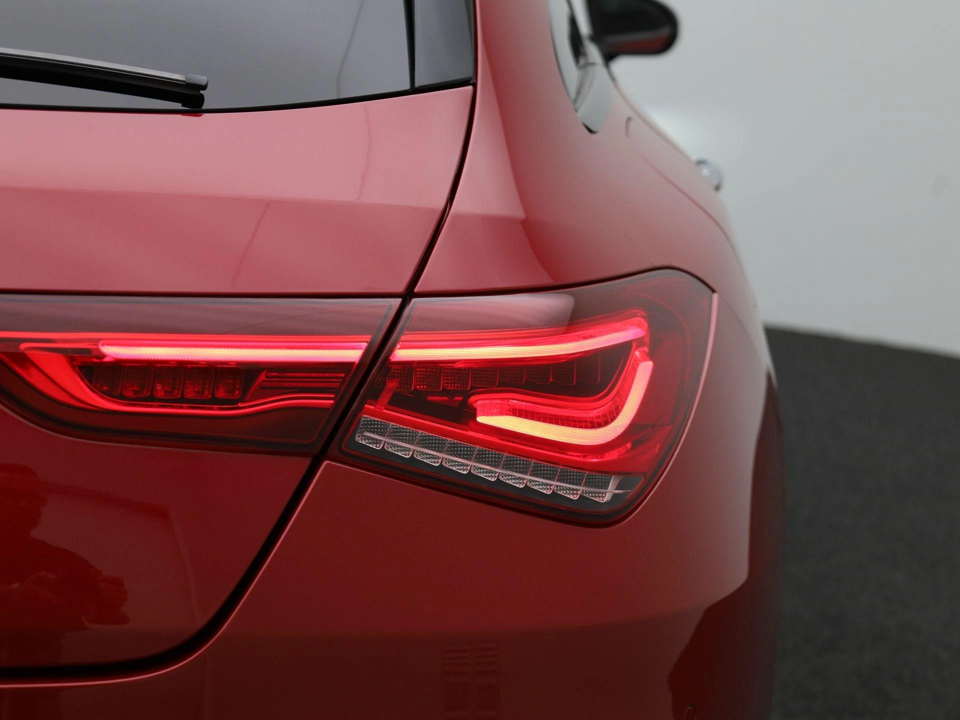 Mercedes-Benz-CLA-image-44