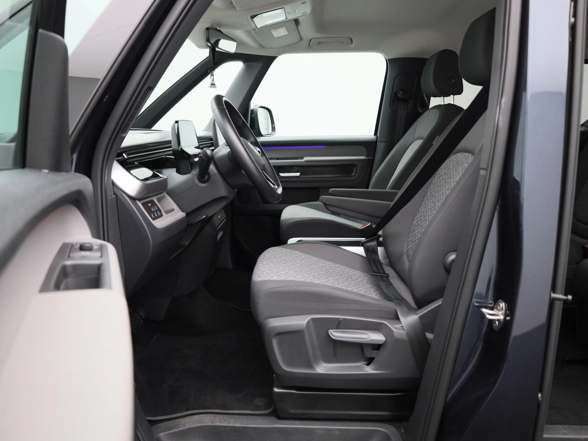 Volkswagen ID. Buzz People Pro 86 kWh LWB 6p. 286PK