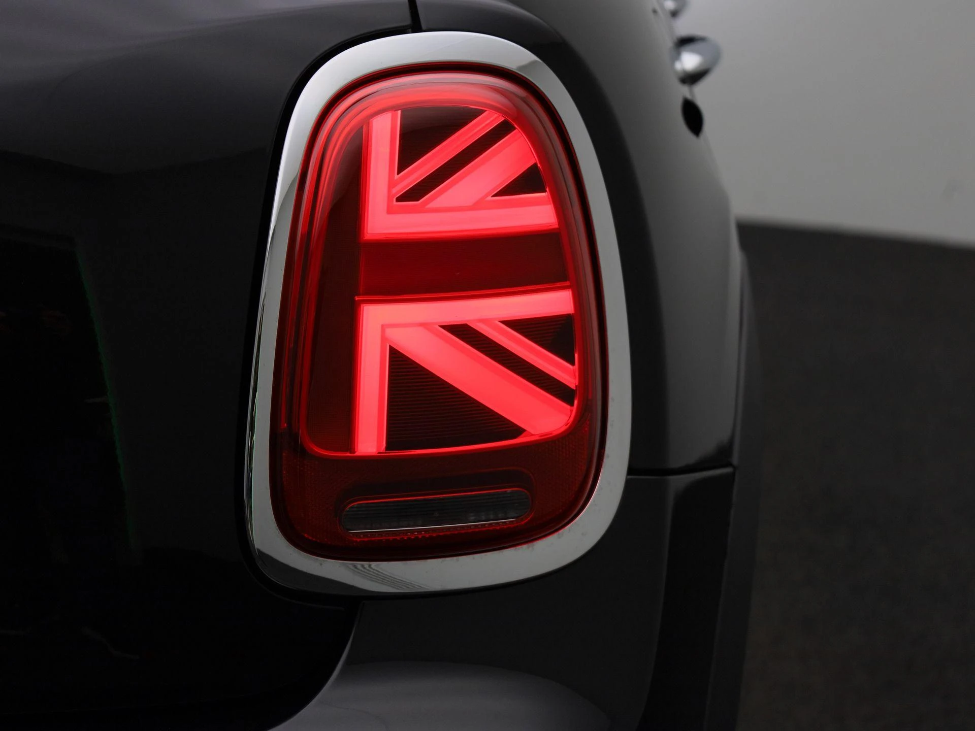 MINI-Cooper-image-34