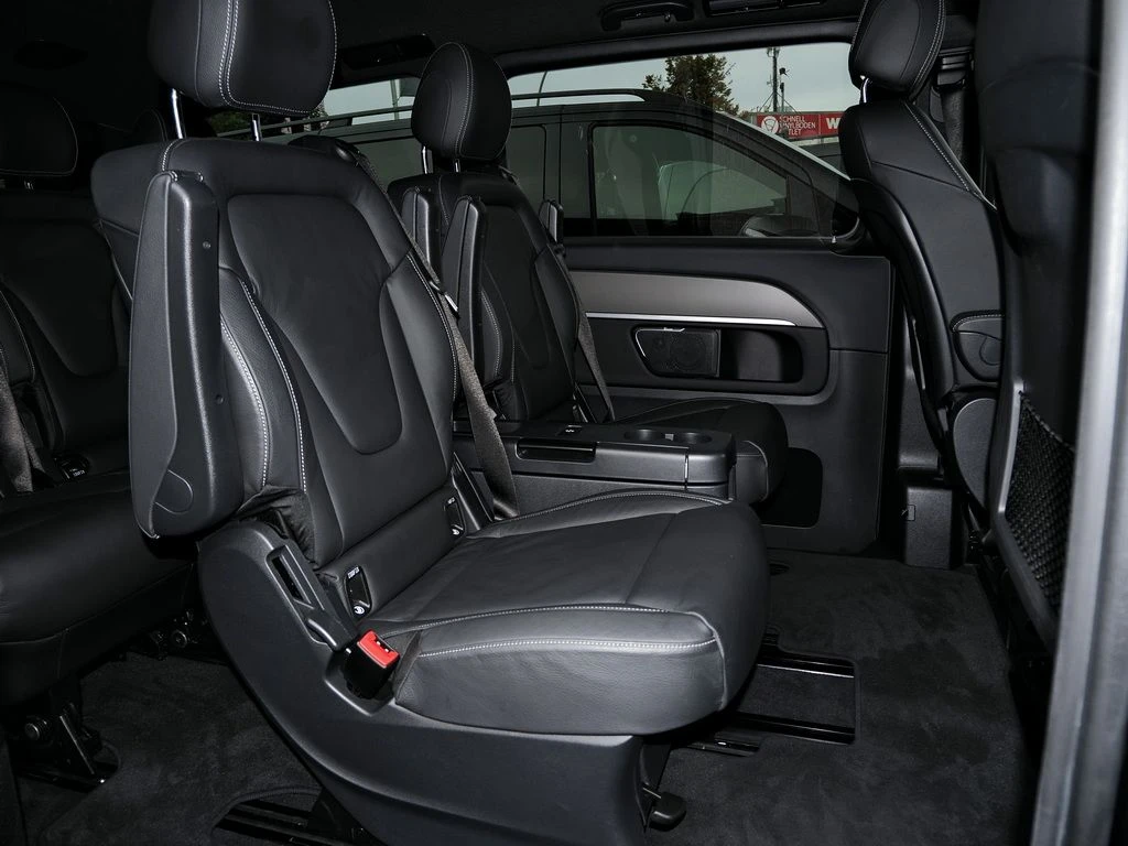 Mercedes-Benz-V-Klasse 250-image-11