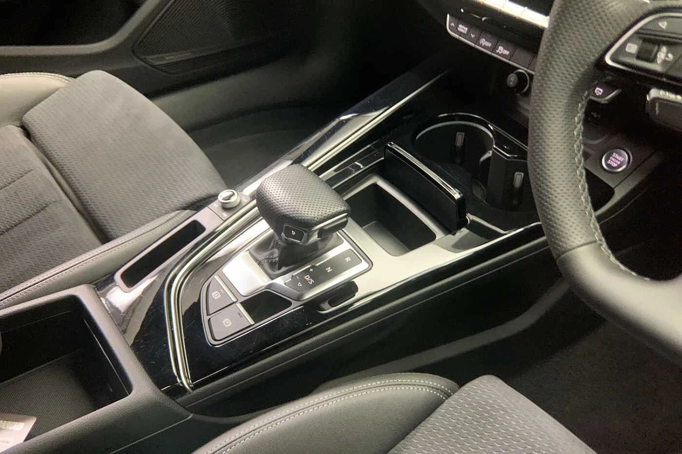 Audi-A4-image-7