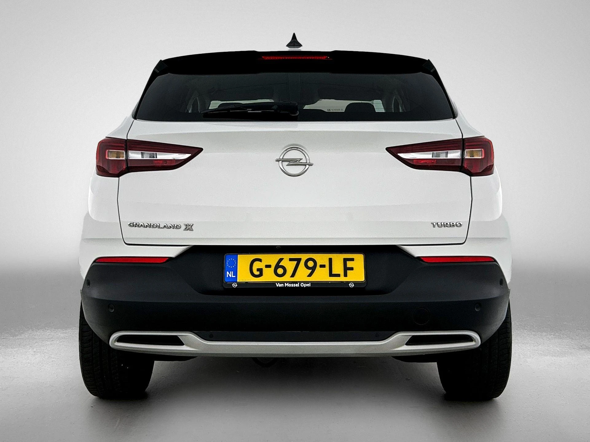 Opel Grandland X 1.2 Turbo Business Executive