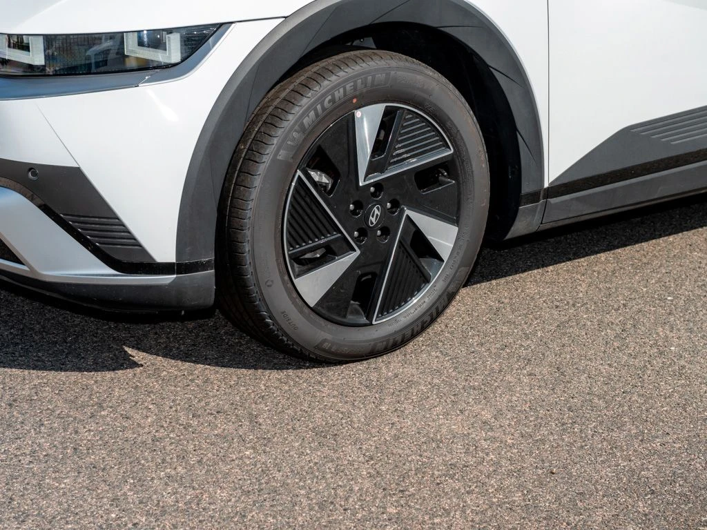 Hyundai-IONIQ 5-image-7