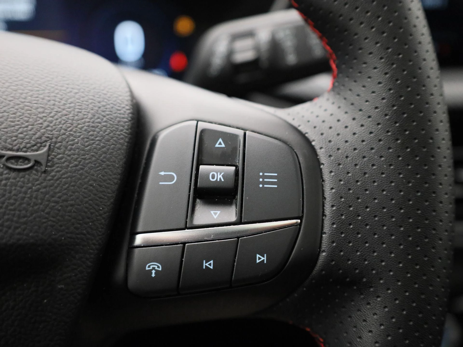 Ford-Kuga-image-21