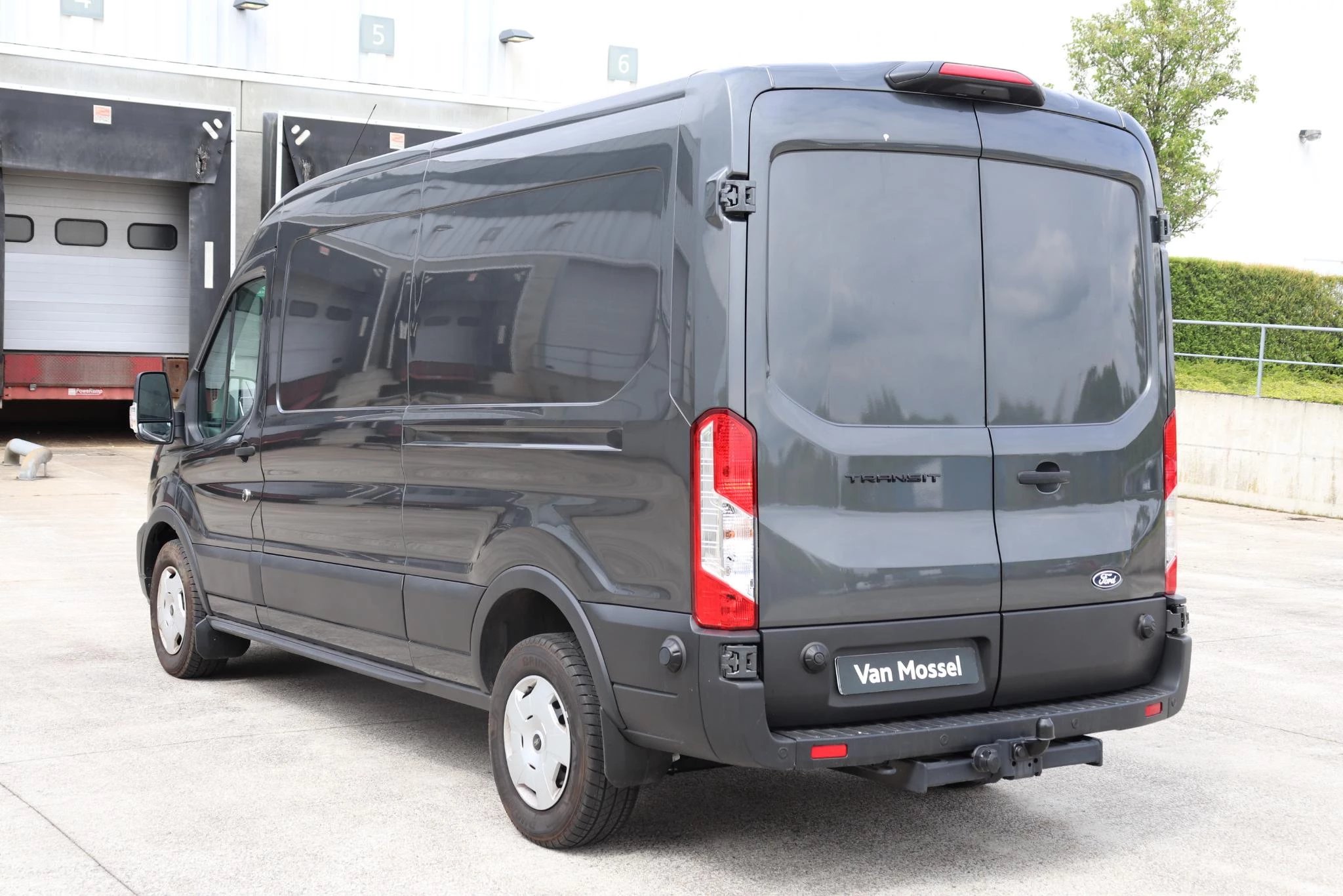 Ford Transit 350L 2.0TD 165pk 121kW A8 Trend