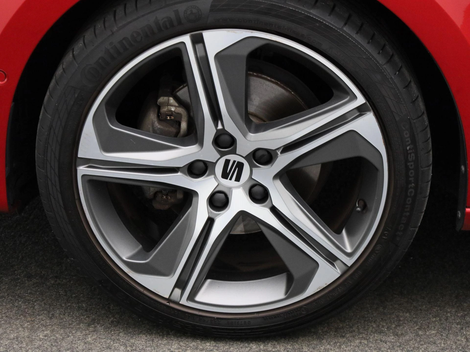 SEAT-Leon-image-12