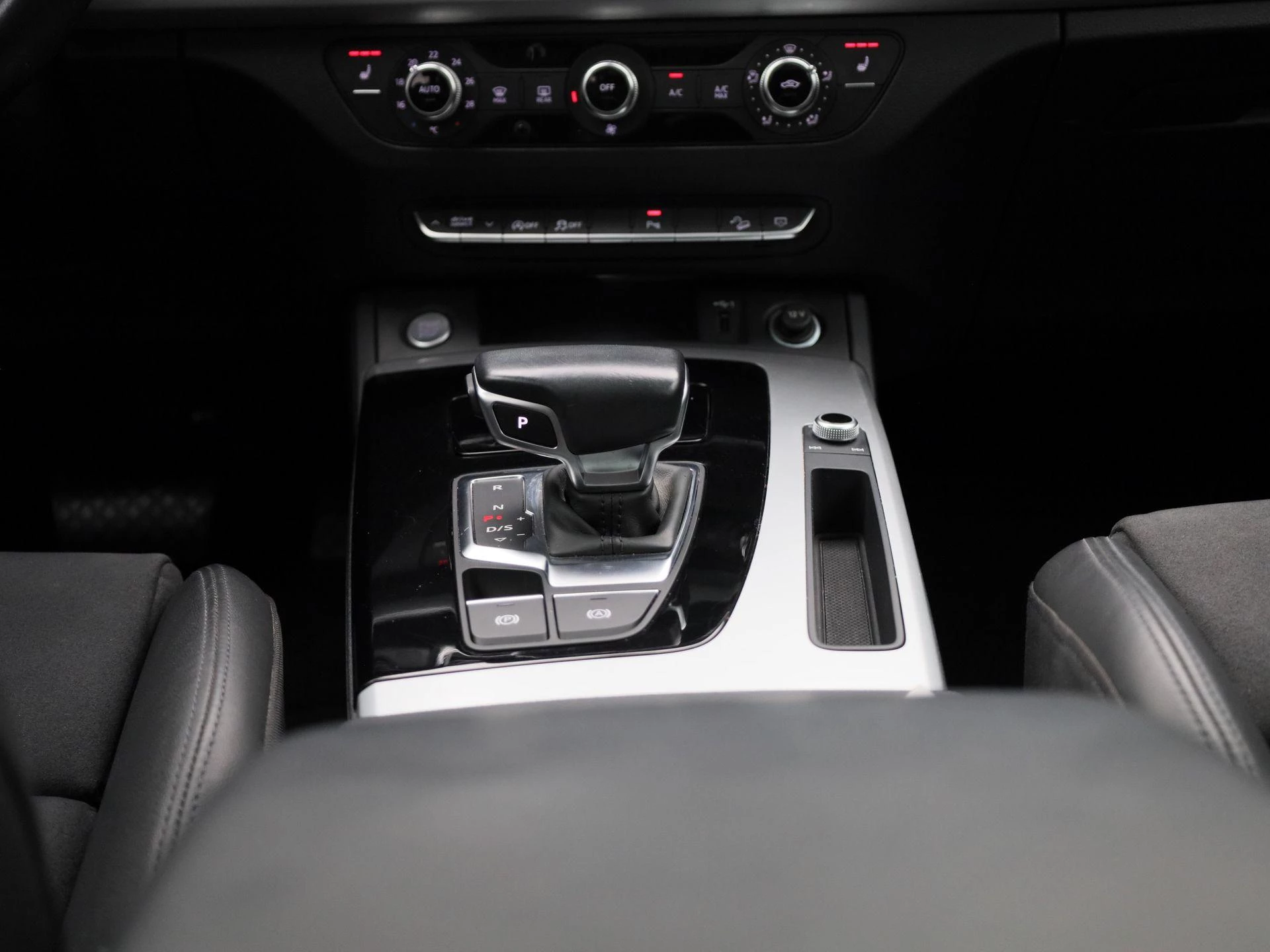 Audi Q5 Business Edition 30 TDI
