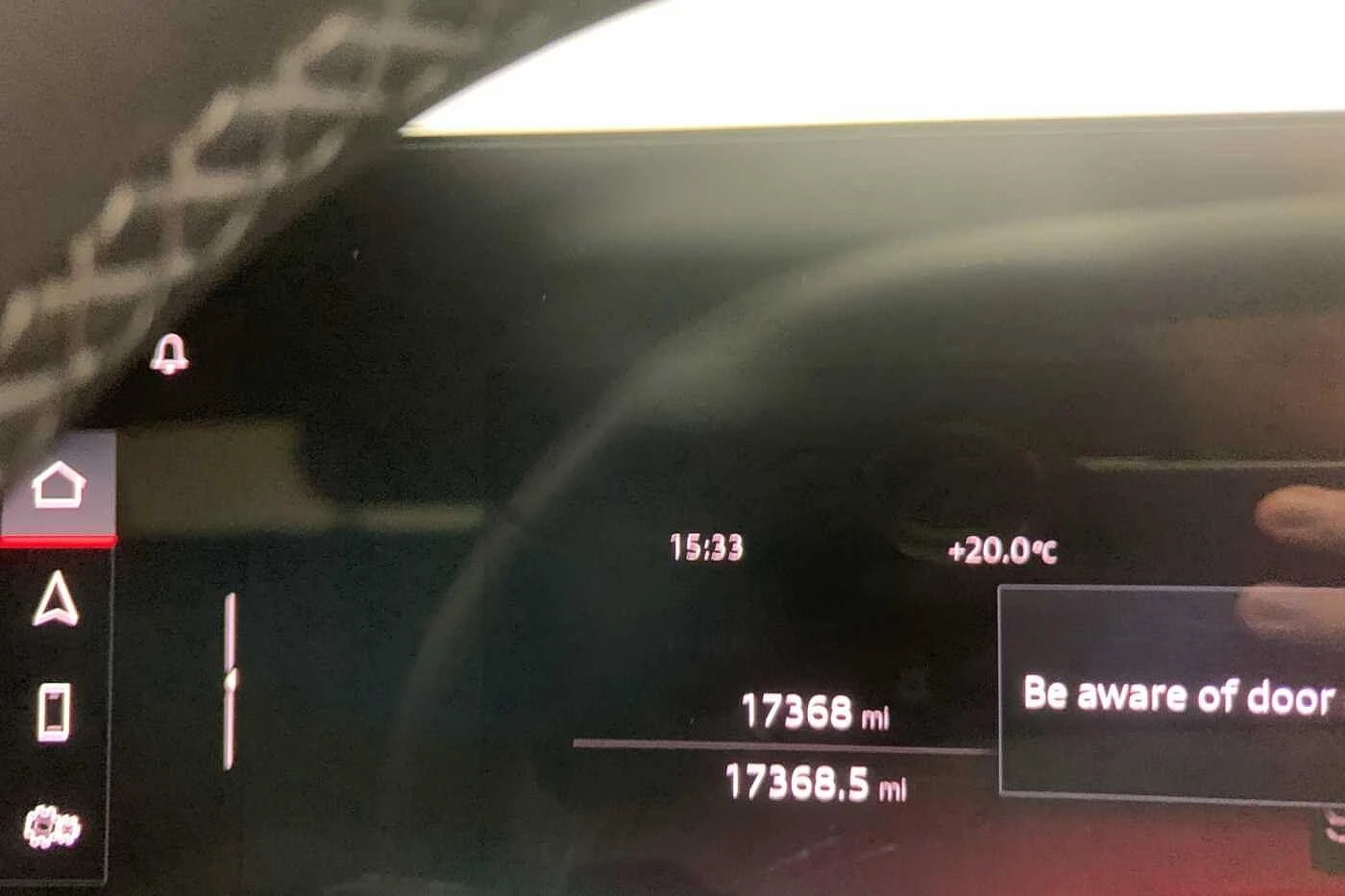 Audi-Q6 e-tron-image-12