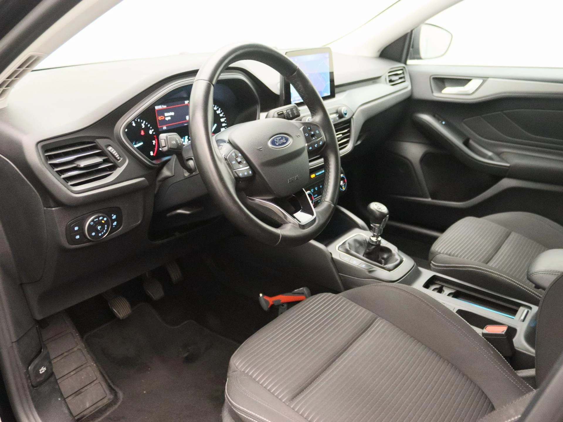 Ford Focus Wagon 1.0 EcoBoost Hybrid Titanium Style