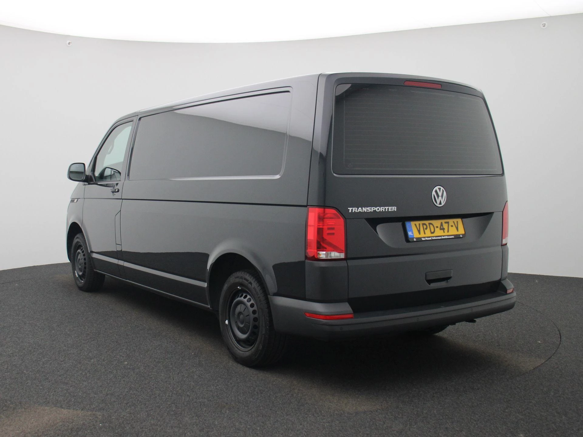 Volkswagen Transporter 2.0 TDI L2H1 150PK