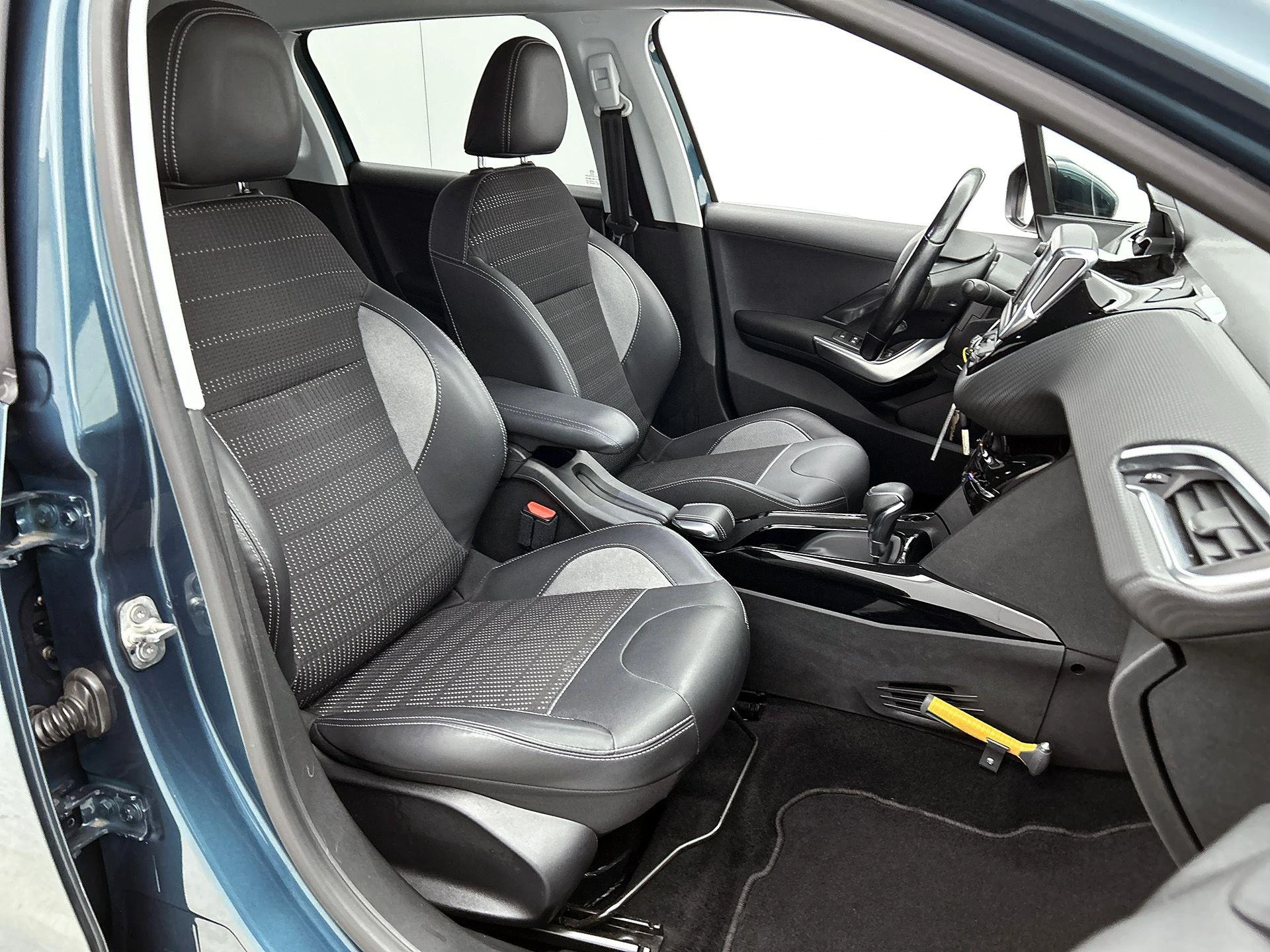 Peugeot-2008-image-38