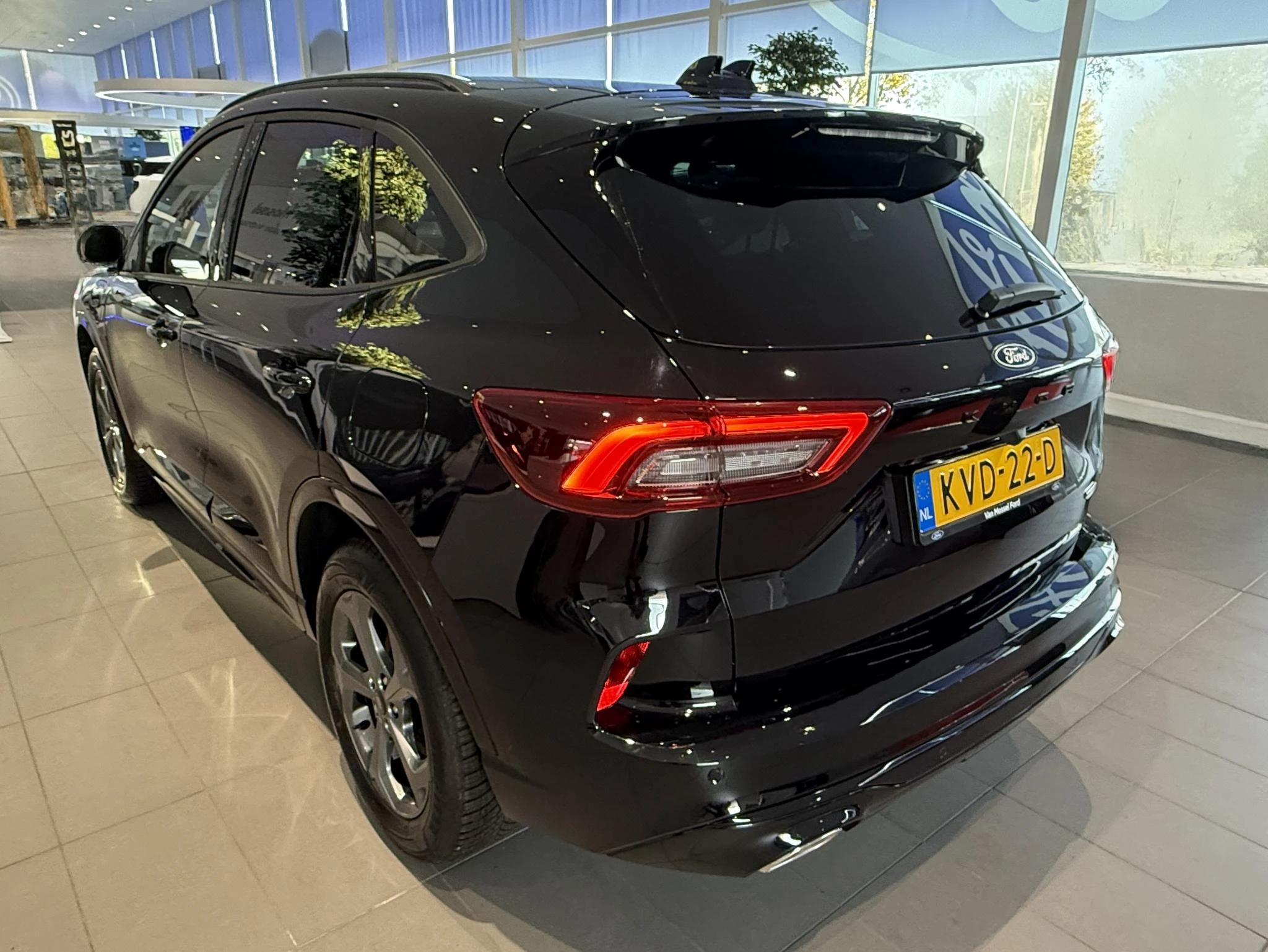 Ford-Kuga-image-2