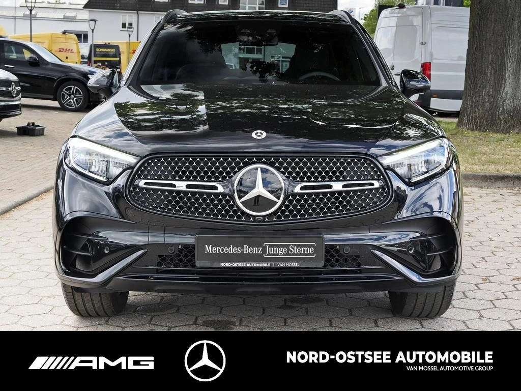 Mercedes-Benz GLC 300 d AMG 4M AHK NIGHT DISTRONIC MBUX AMG LineX254 GLC 300 d AMG 4M AHK NIGHT DISTRONIC MBUX AMG Line