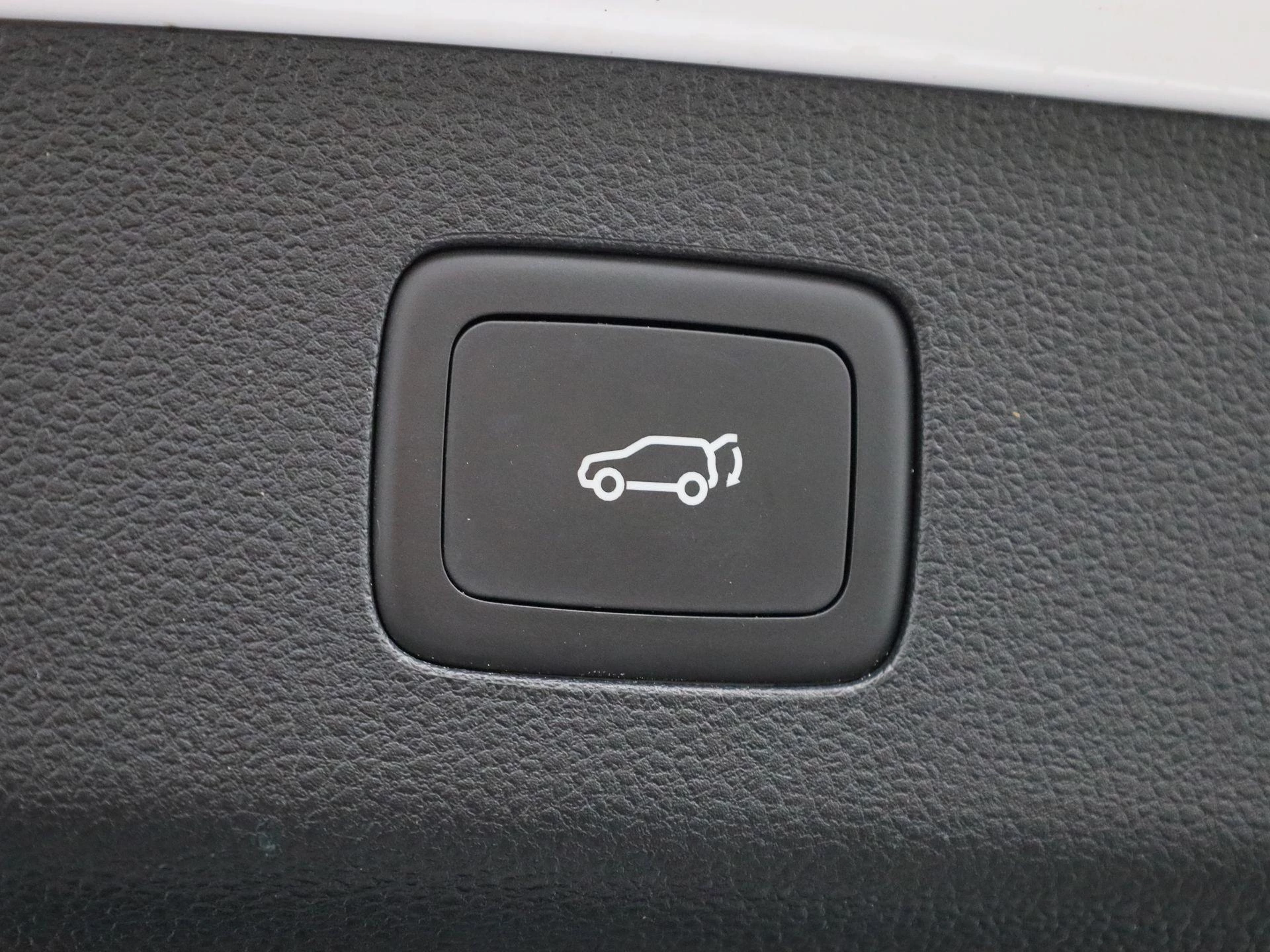 MG EHS 1.5 TGDI PHEV Luxury