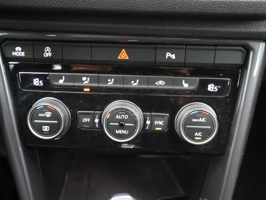 Volkswagen T-Roc T-Roc Elegance 1.5TSI 150PK *AUTOMAAT*VIRTUAL COCKPIT*ACC*PDC*NAVI*APP-CONNECT*...*