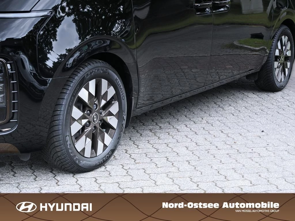 Hyundai Staria 2.2 CRDi SIGNATURE PARK-PAKET SOUND BOSE