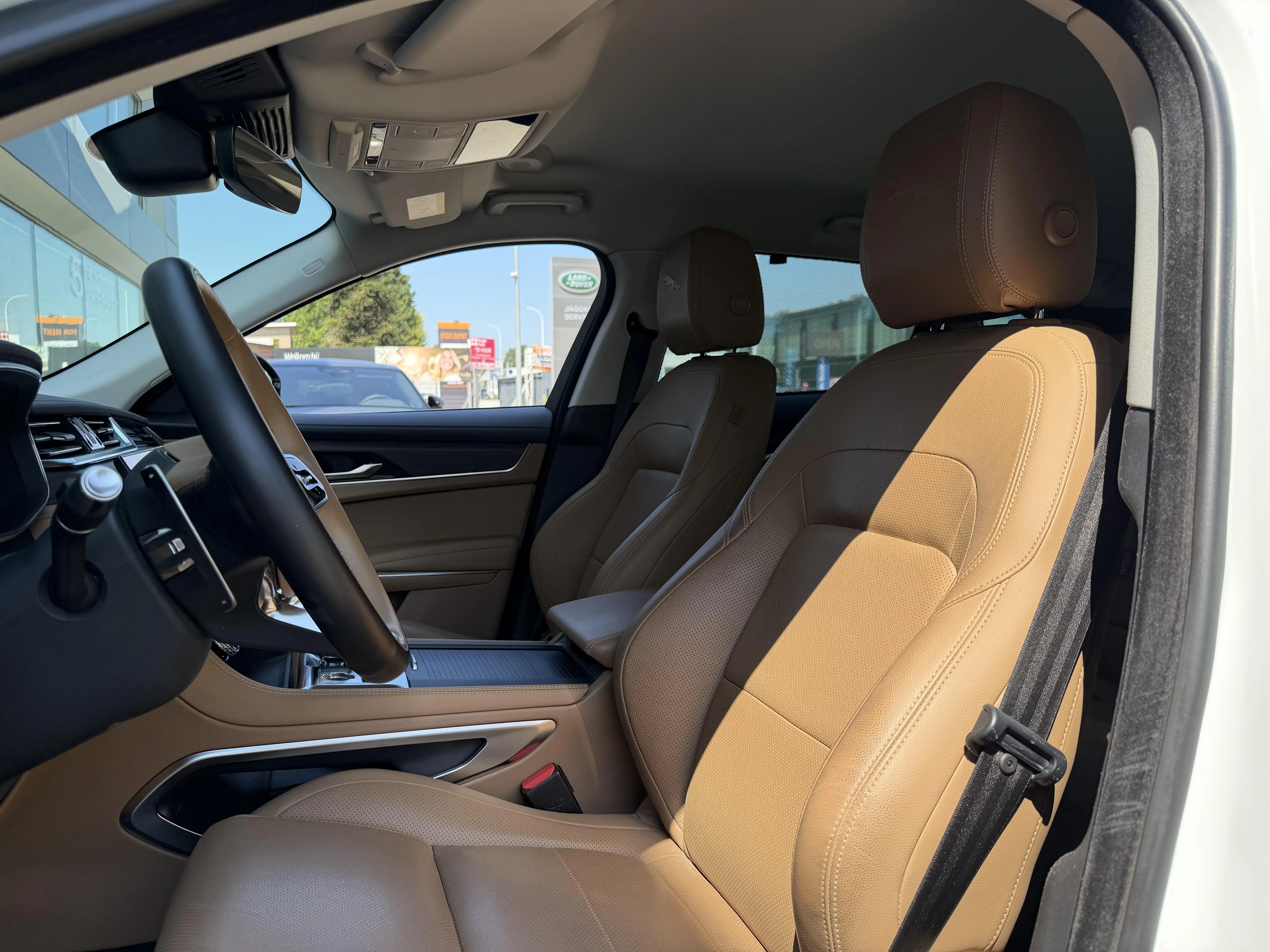 Jaguar F-PACE P250 SE AWD Auto. 22MY