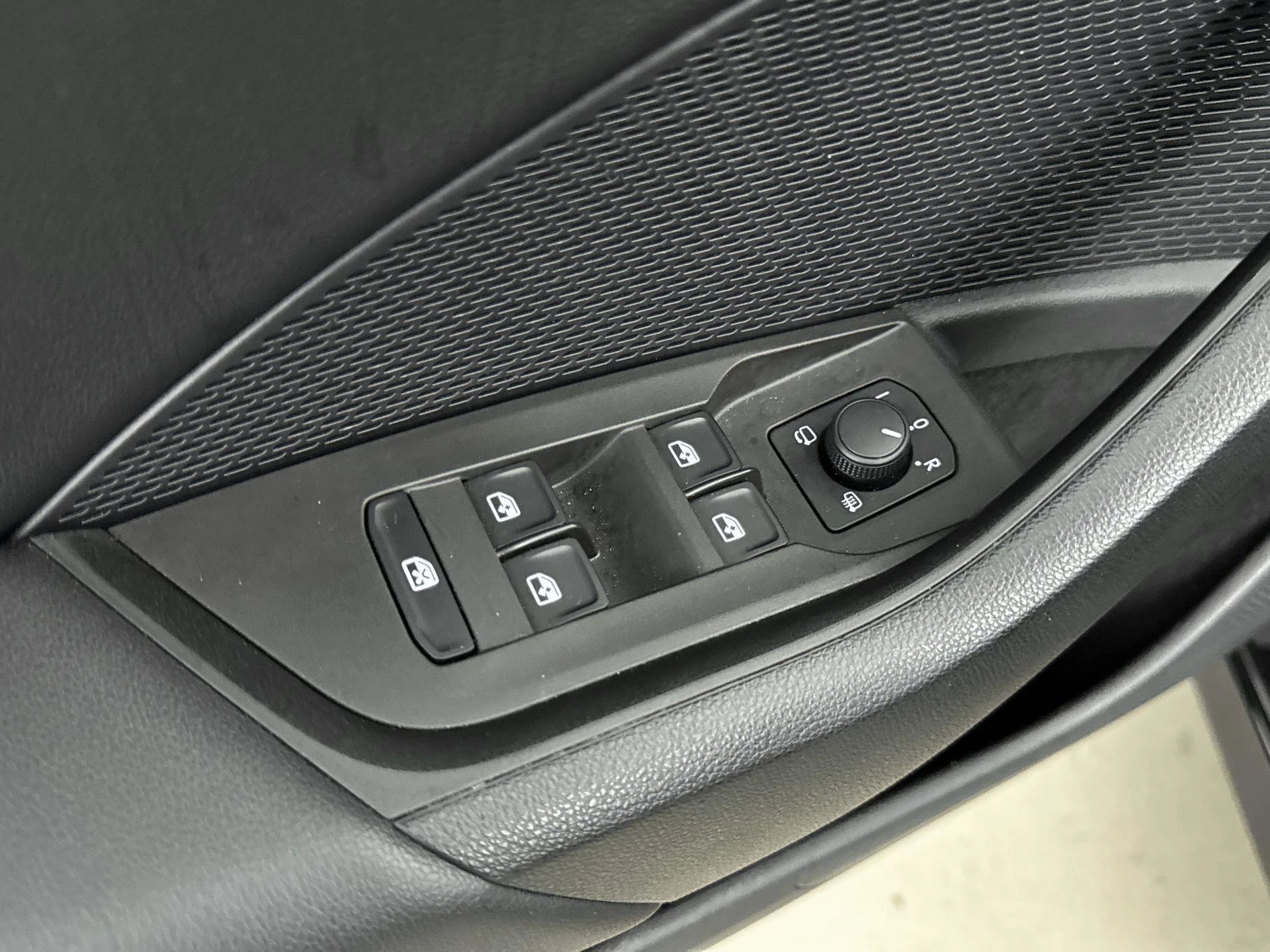 Škoda Octavia Combi 1.0 e-TSI Business Edition
