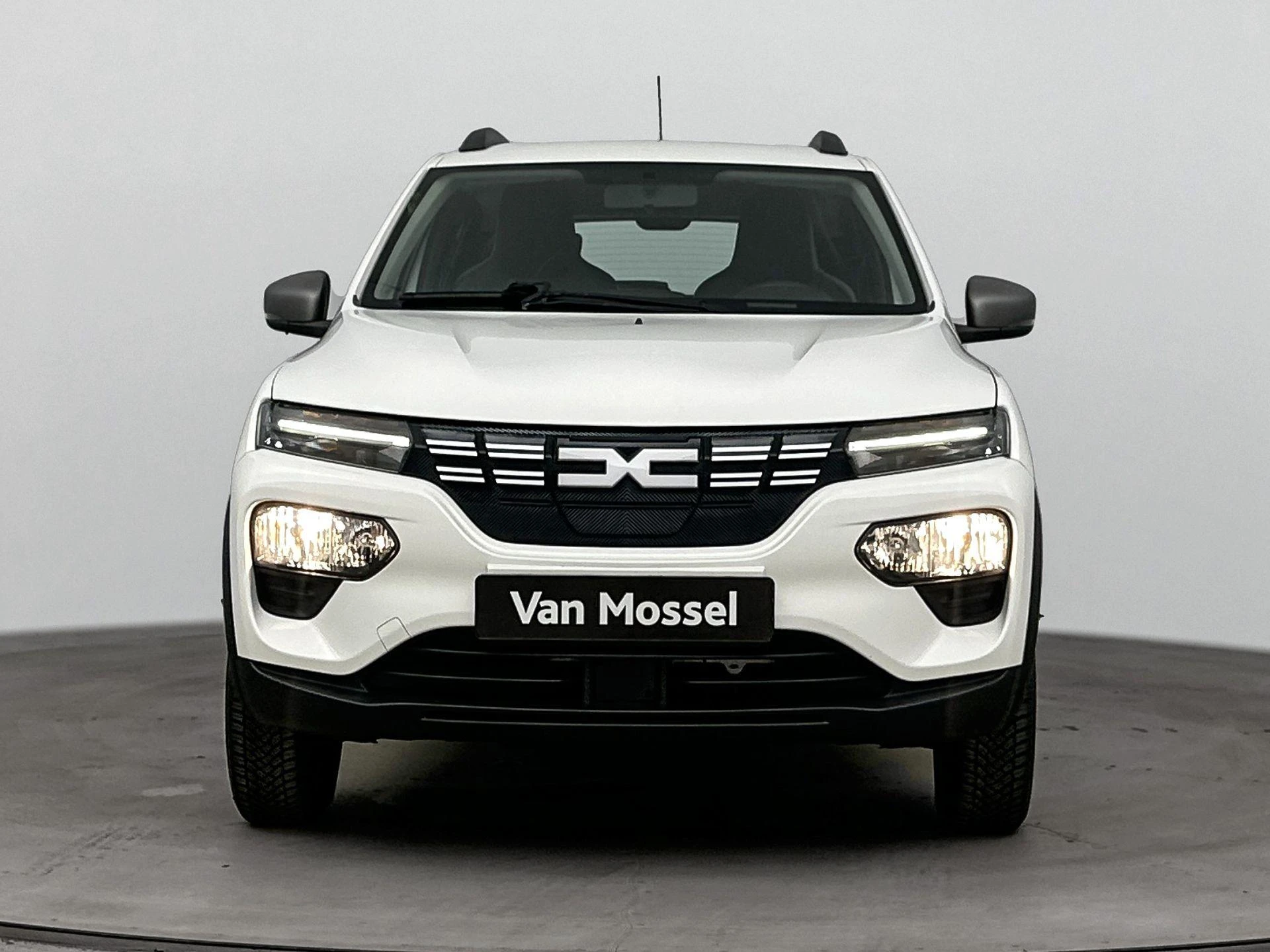 Dacia-Spring-image-4