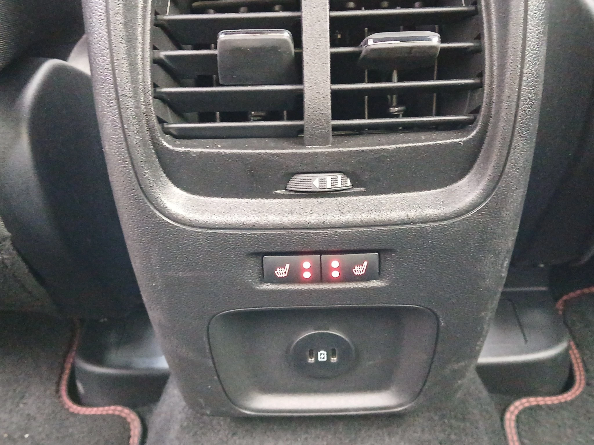 Ford Kuga ST-Line Plug-in*LED-MATRIX*KAM*NAVI*WINTER-PKT.