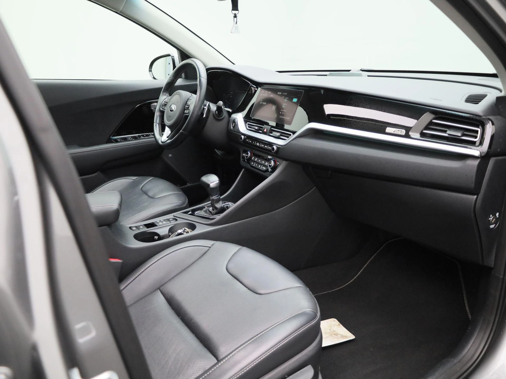 Kia-Niro-image-41