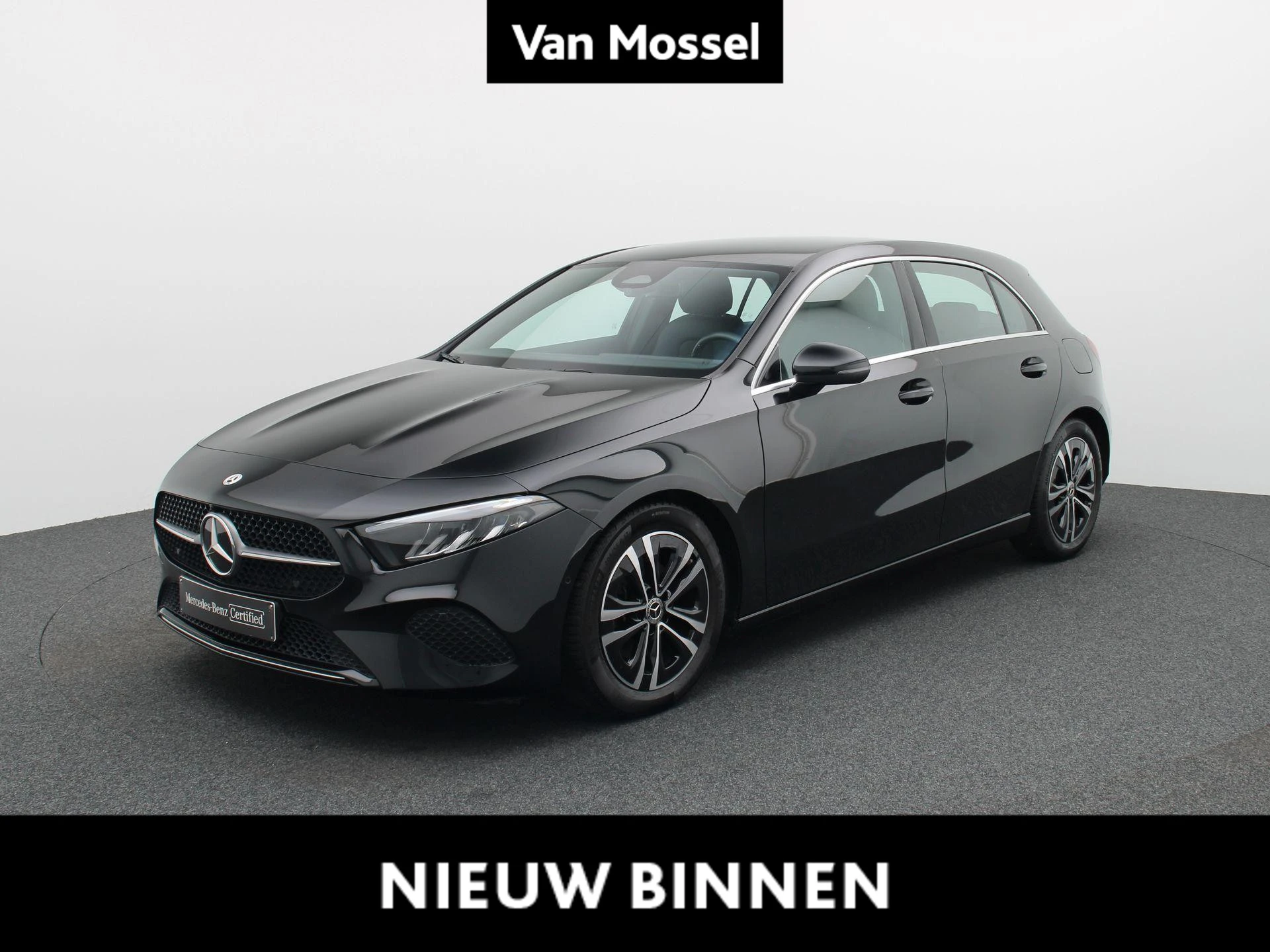 Mercedes-Benz-A-Klasse-image-0