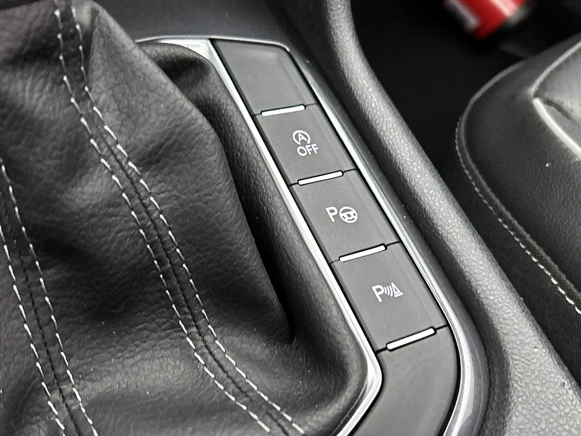 Volkswagen-Tiguan-image-8